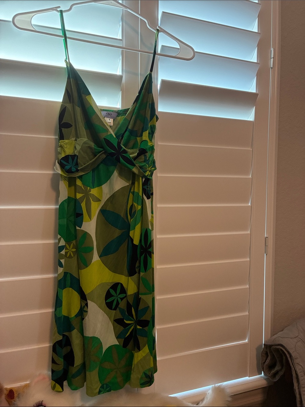 Green Graphic-Print Spaghetti Strap Midi Dress